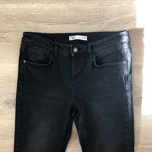 Zara Sz 6 black Denim Flare Jeans cropped